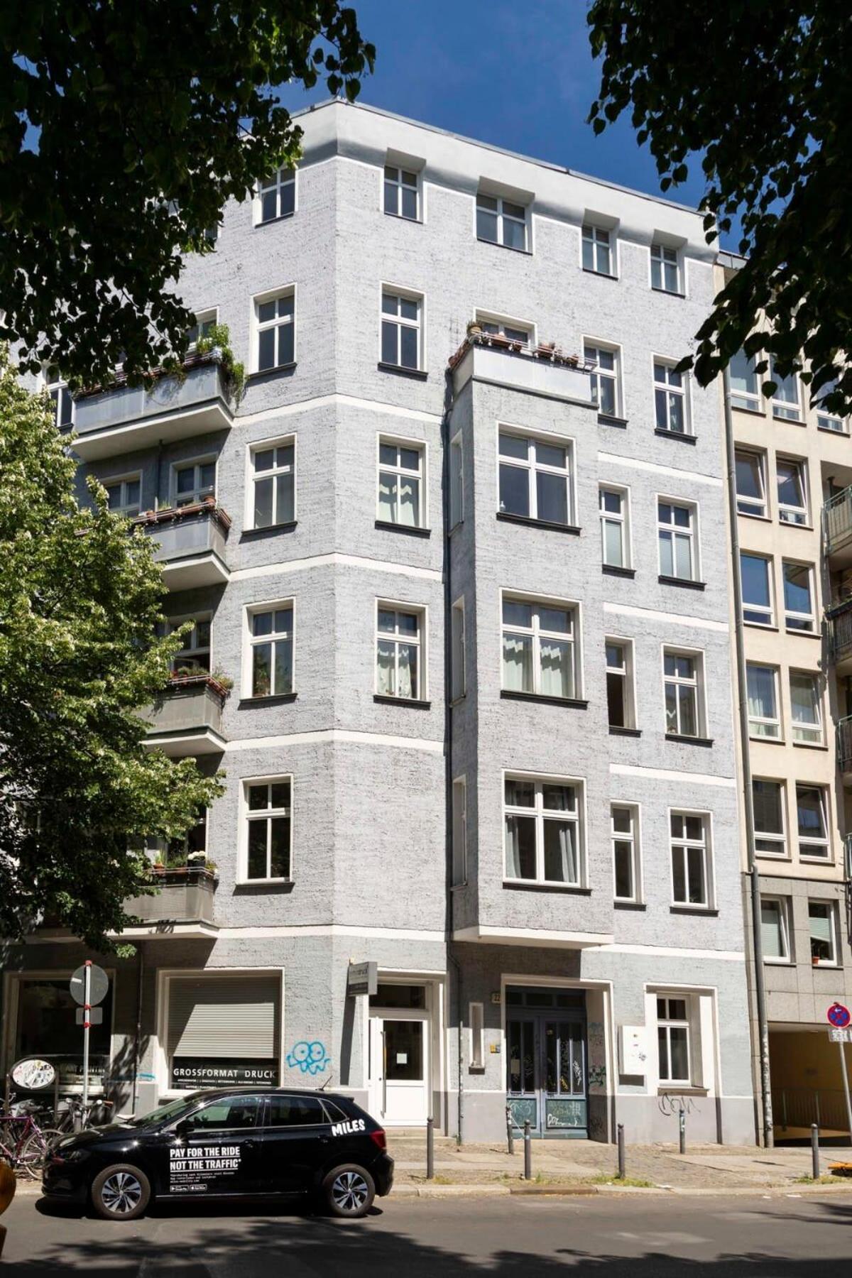 Cosy Two Br Plus Self Checkin Plus Street Parking 베를린 외부 사진